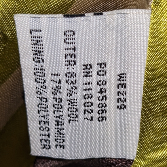 Boden Fuchsia Wool Blend Bouclé Cropped Jacket, Size 8 - Picture 7 of 8